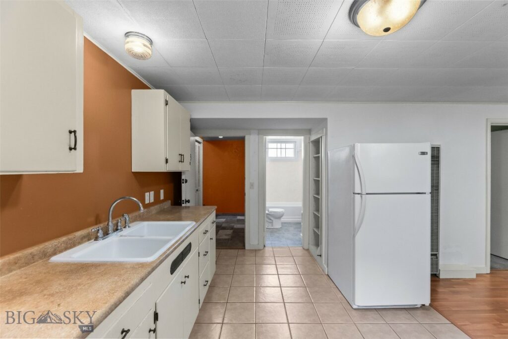 213 N 9th Avenue N, Bozeman MT 59715