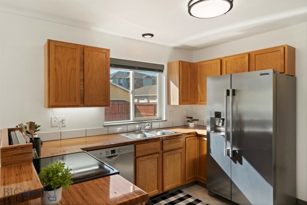 3302 Laredo Drive, Bozeman MT 59718