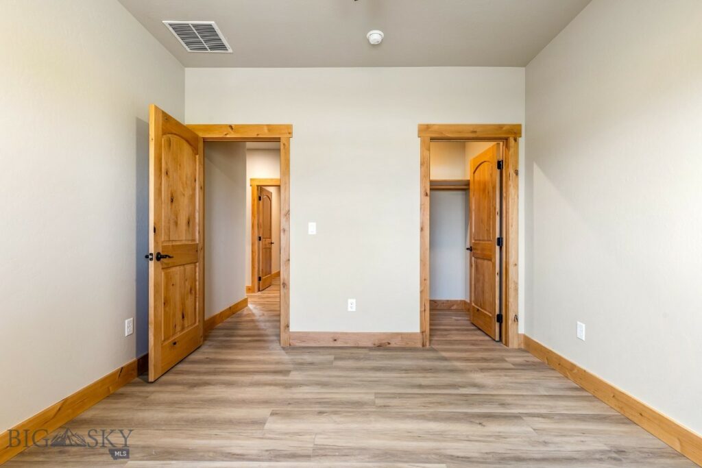 38 Heather Lane, Livingston MT 59047