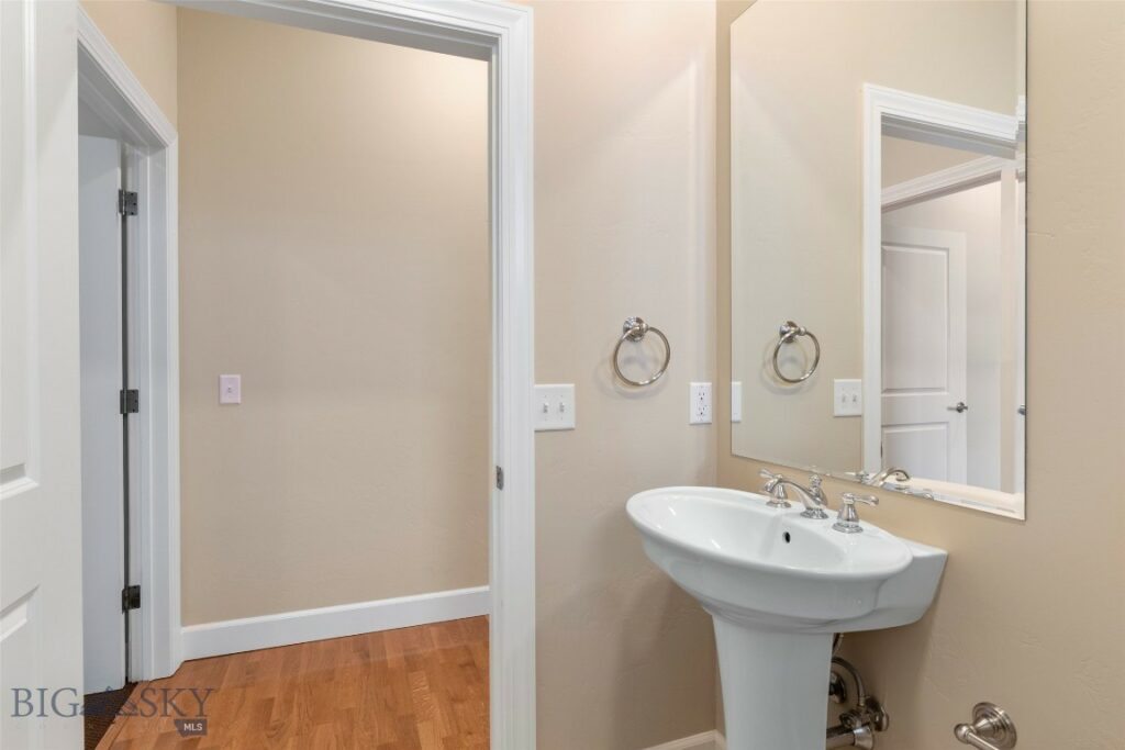 140 Village Crossing, Bozeman MT 59715