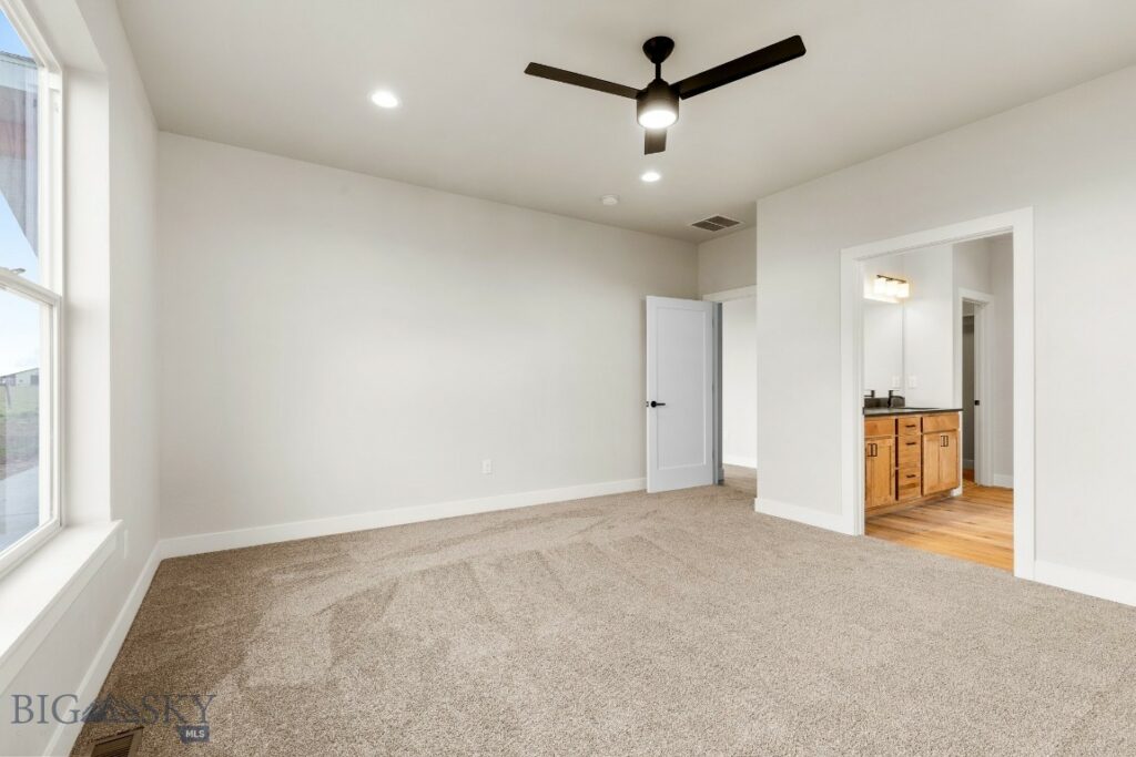 608 Spaniel Lane, Belgrade MT 59714