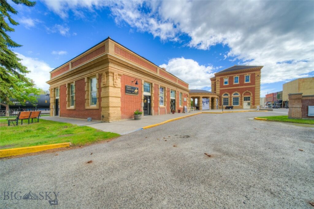 208 & 212 W Park Street, Livingston MT 59047