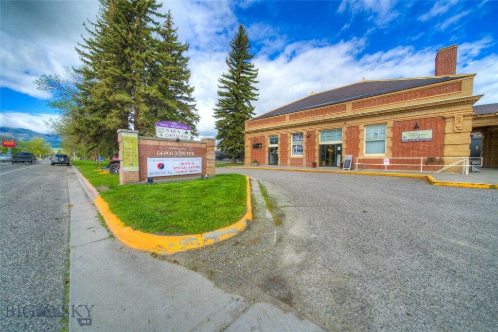 208 & 212 W Park Street, Livingston MT 59047
