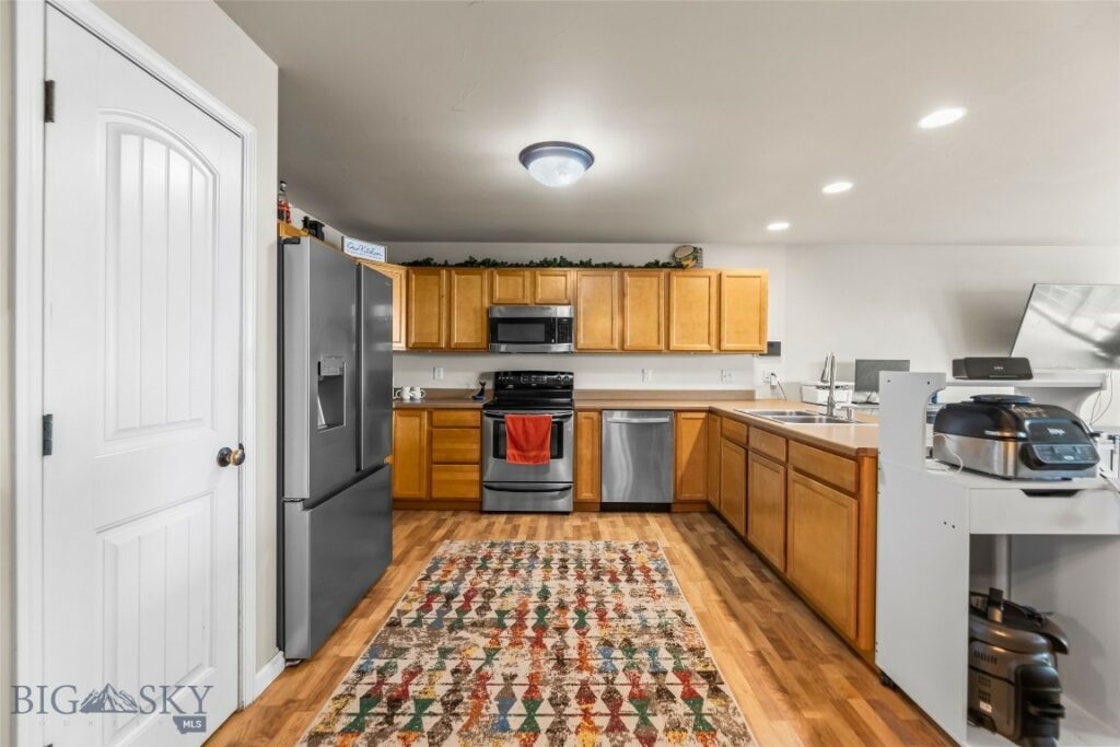 1110 Biehl, Belgrade MT 59714