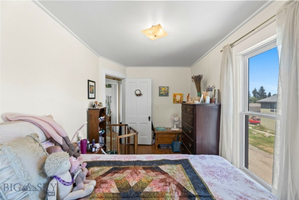 213 N 9th Avenue N, Bozeman MT 59715