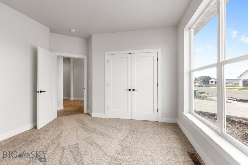 608 Spaniel Lane, Belgrade MT 59714