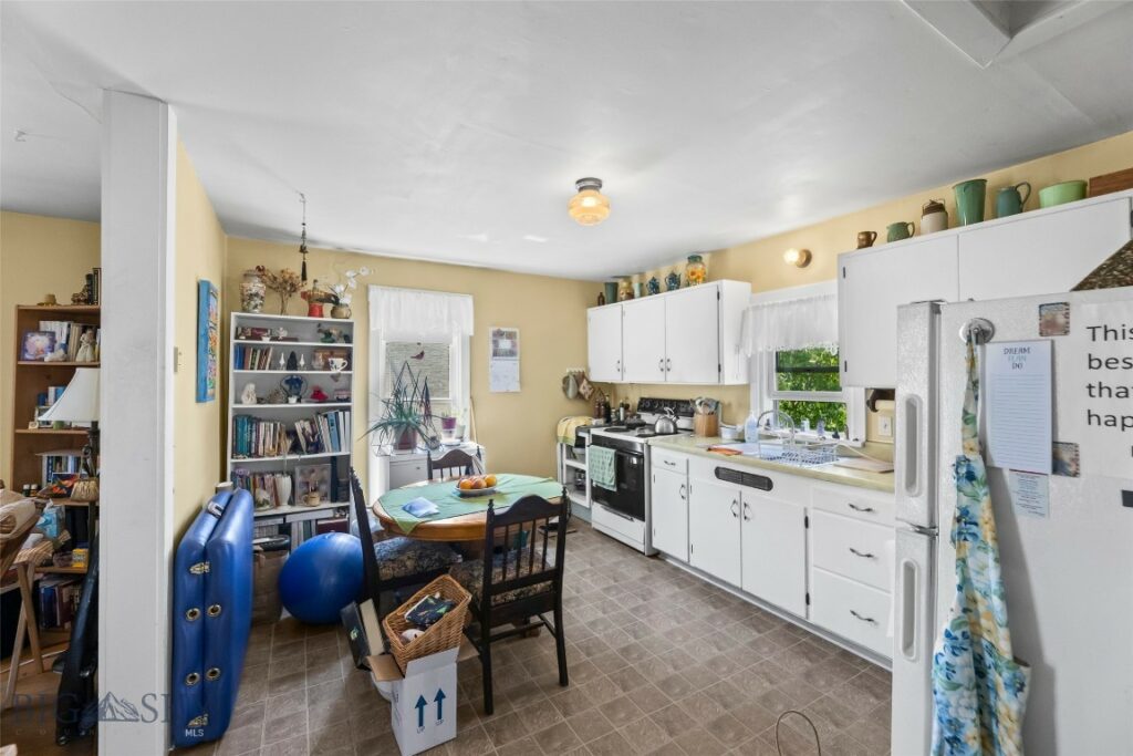 213 N 9th Avenue N, Bozeman MT 59715
