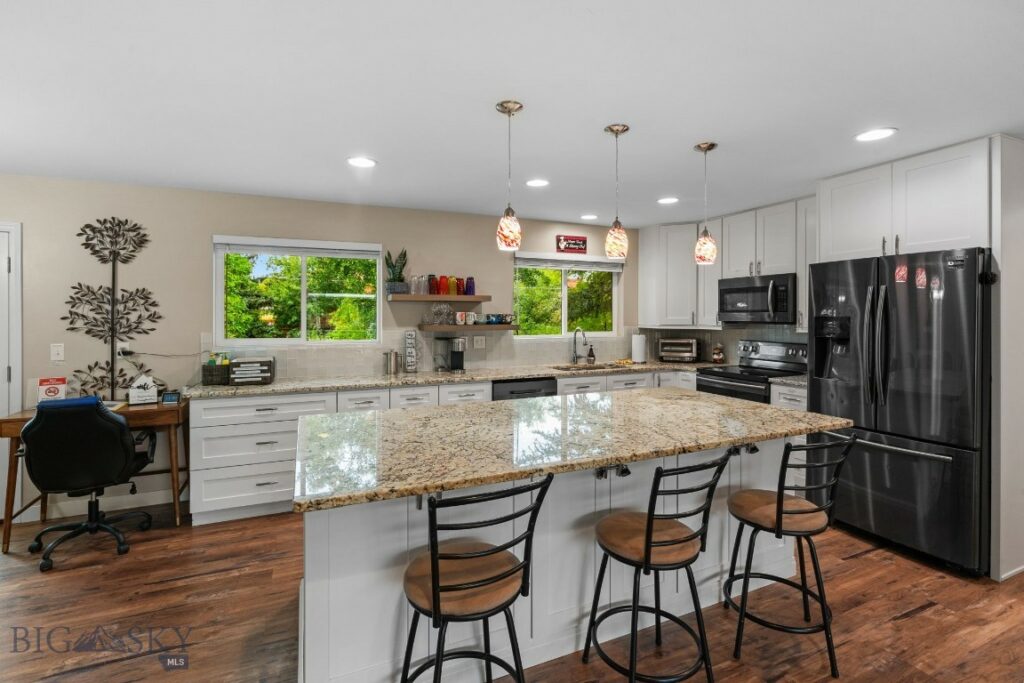 323 N 20th Avenue, Bozeman MT 59718