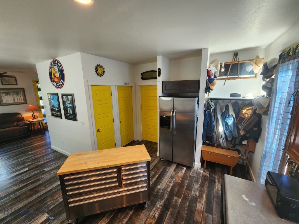 368 N Cottonwood Road, Bozeman MT 59718