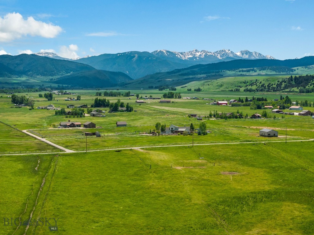 NHN Cottontail Road, Bozeman MT 59718