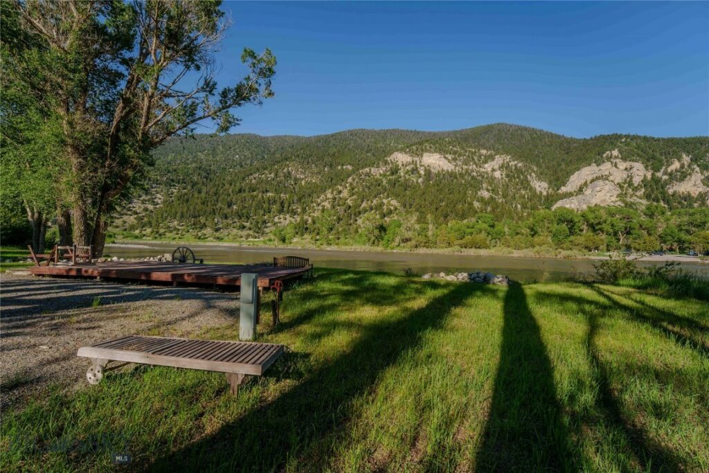 NHN East River Road, Livingston MT 59047