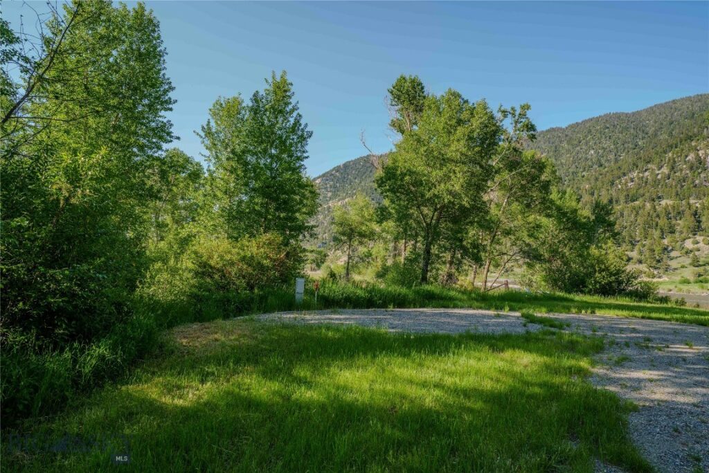 NHN East River Road, Livingston MT 59047