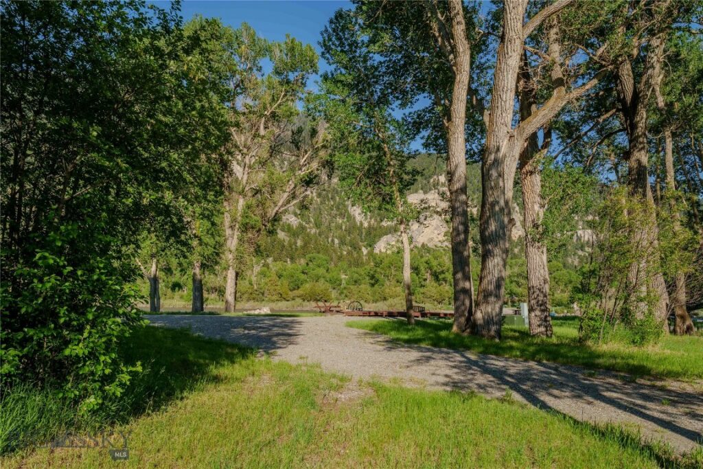 NHN East River Road, Livingston MT 59047