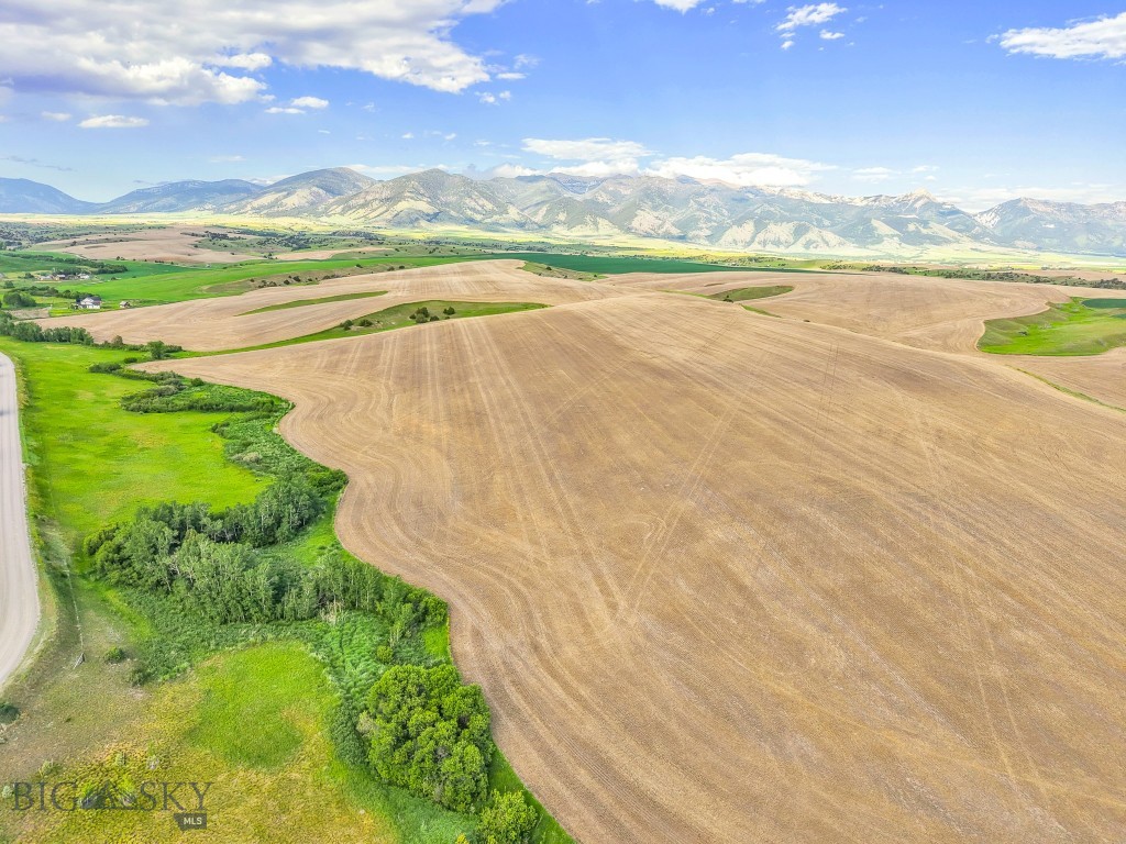 NHN Foster Creek Road, Belgrade MT 59714
