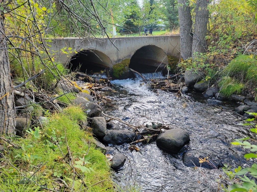 NHN Hyalite Canyon Road, Bozeman MT 59715