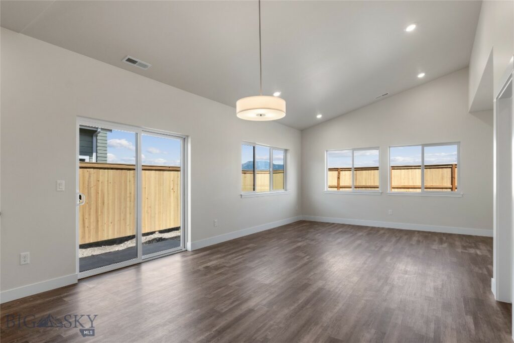 12 Westgate Ave, Bozeman MT 59718