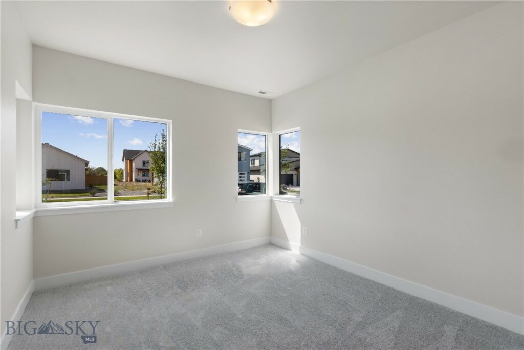 12 Westgate Ave, Bozeman MT 59718