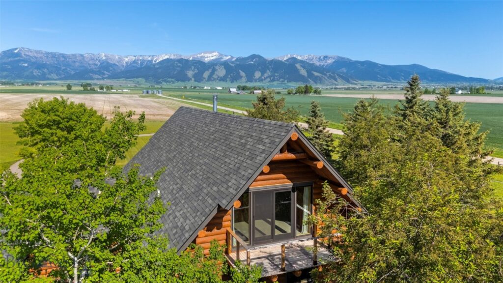 3033 Wes Davis Road, Belgrade MT 59714