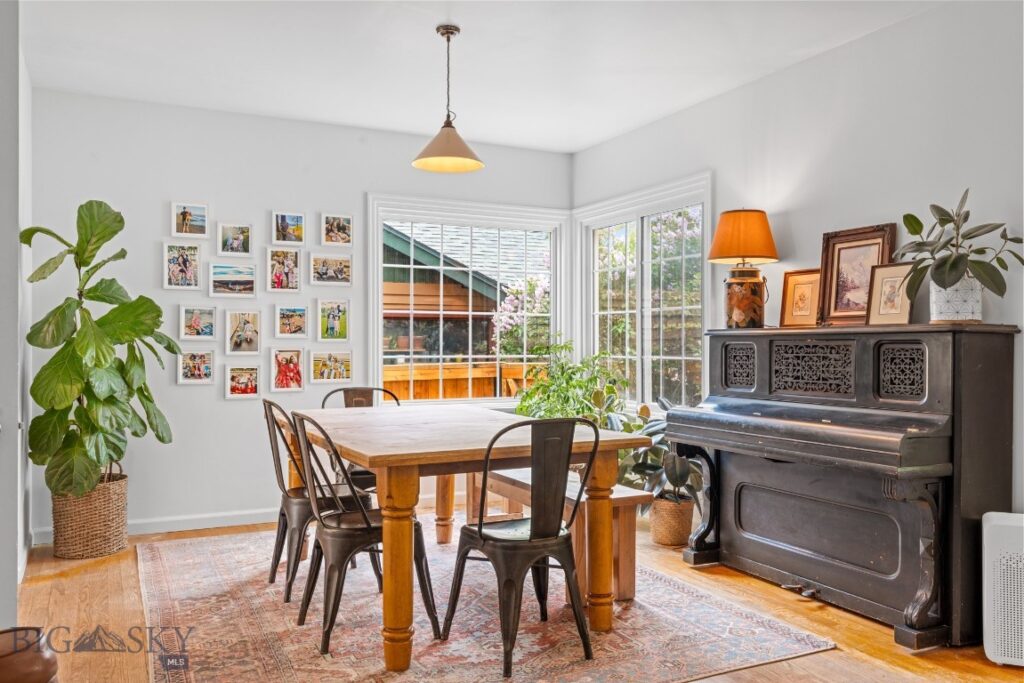 215 S 10th Street, Livingston MT 59047