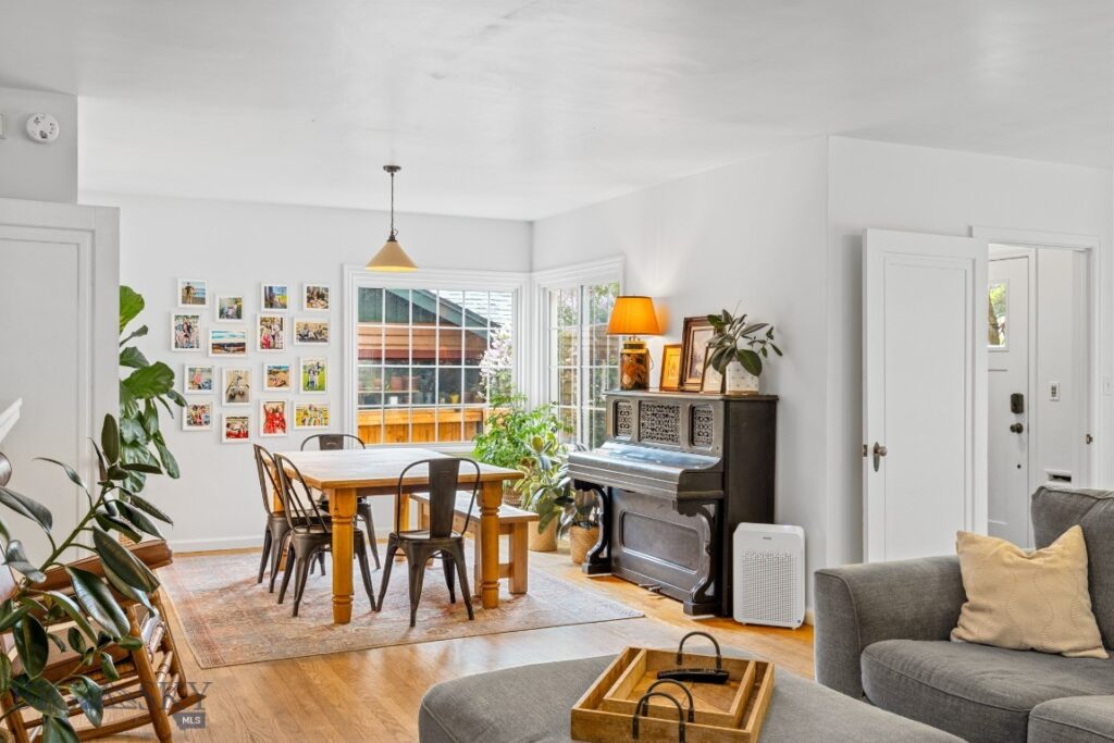 215 S 10th Street, Livingston MT 59047