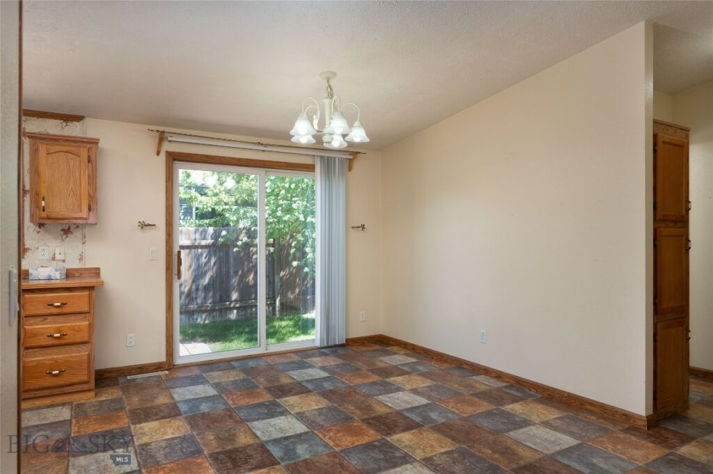 148 Green Tree, Belgrade MT 59714