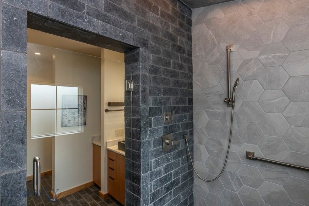 3096 Woodchuck Road, Bozeman MT 59715