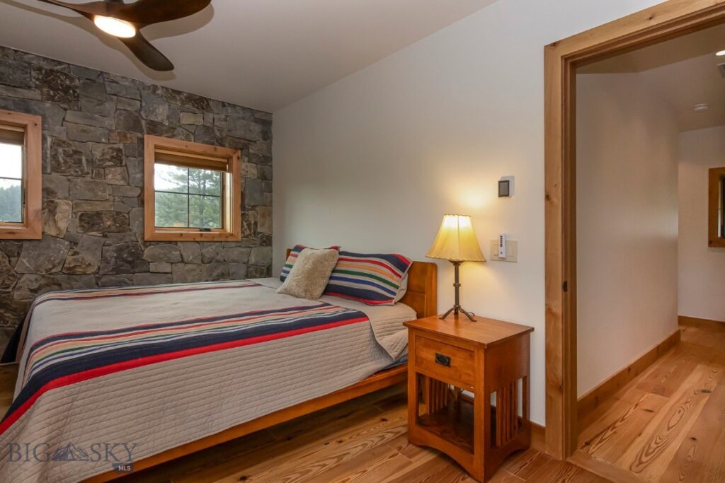 3096 Woodchuck Road, Bozeman MT 59715