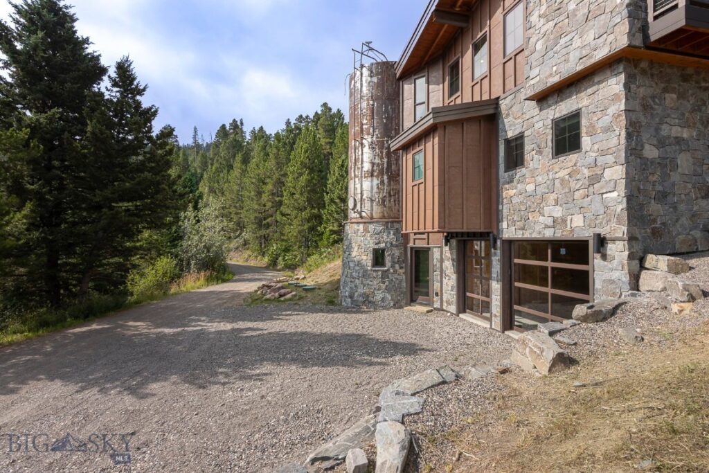 3096 Woodchuck Road, Bozeman MT 59715