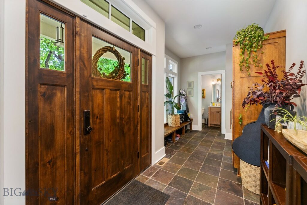 425 S Yellowstone Street, Livingston MT 59047