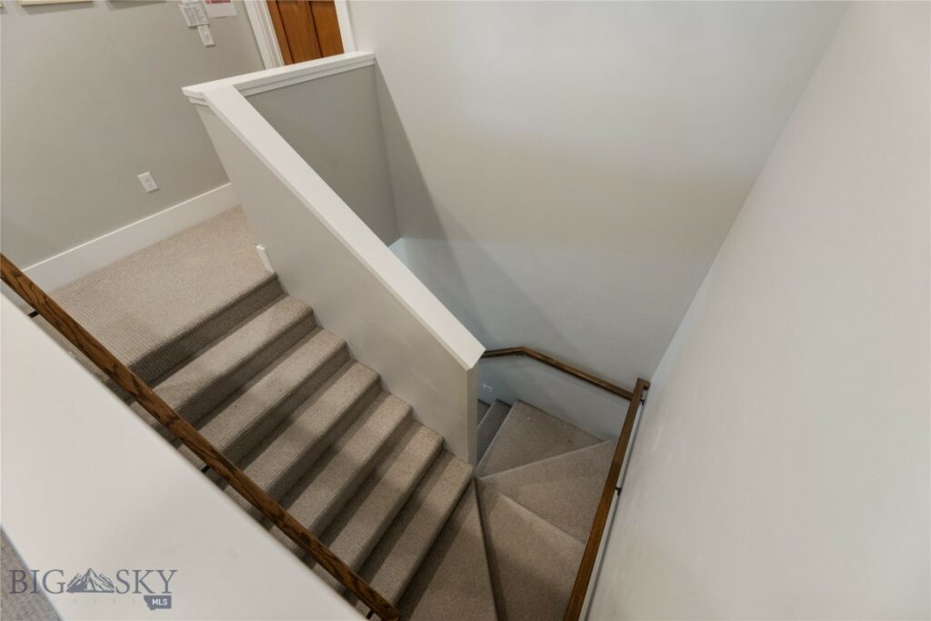 425 S Yellowstone Street, Livingston MT 59047