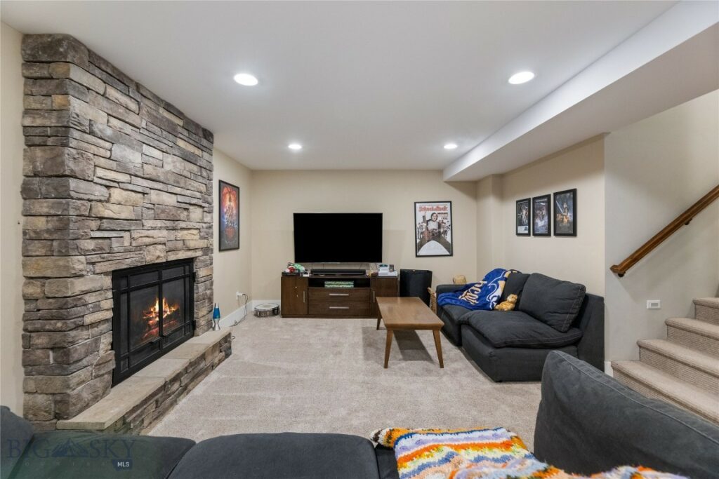 425 S Yellowstone Street, Livingston MT 59047