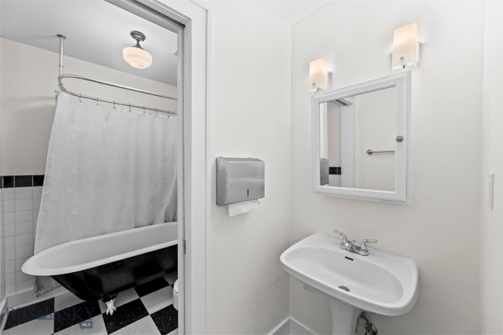 319 S Willson, Bozeman MT 59715