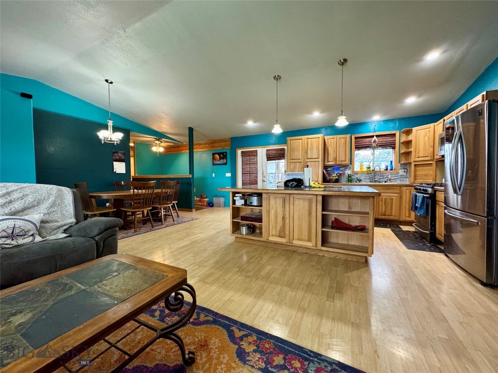 511 Garnier Ave, Livingston MT 59047