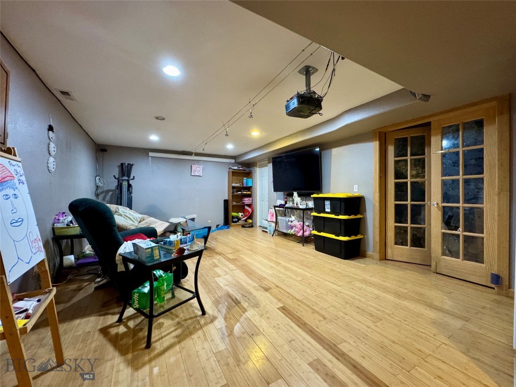 511 Garnier Ave, Livingston MT 59047