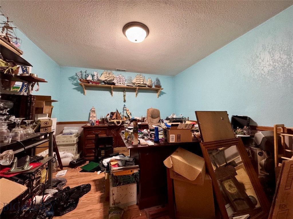 511 Garnier Ave, Livingston MT 59047