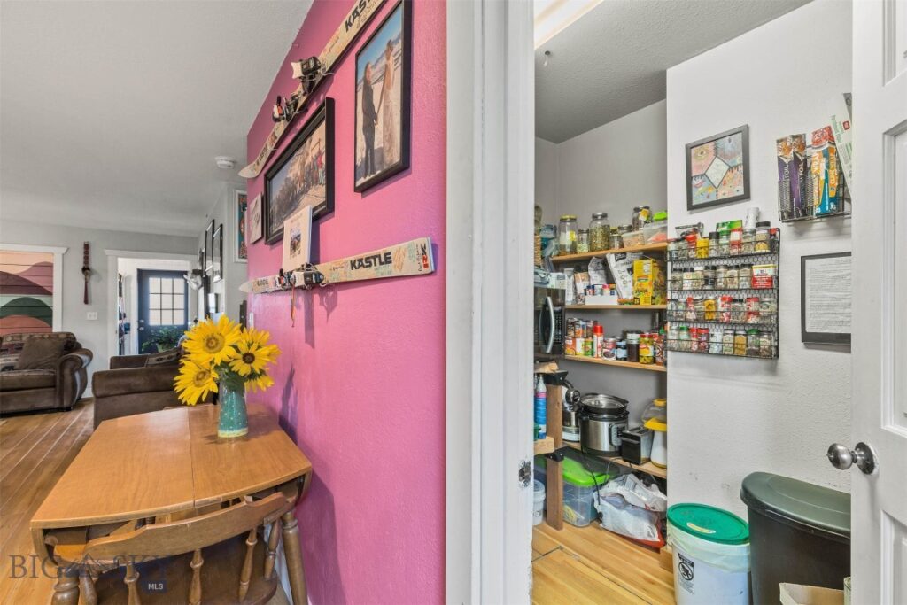 102 9th Street, Belgrade MT 59714