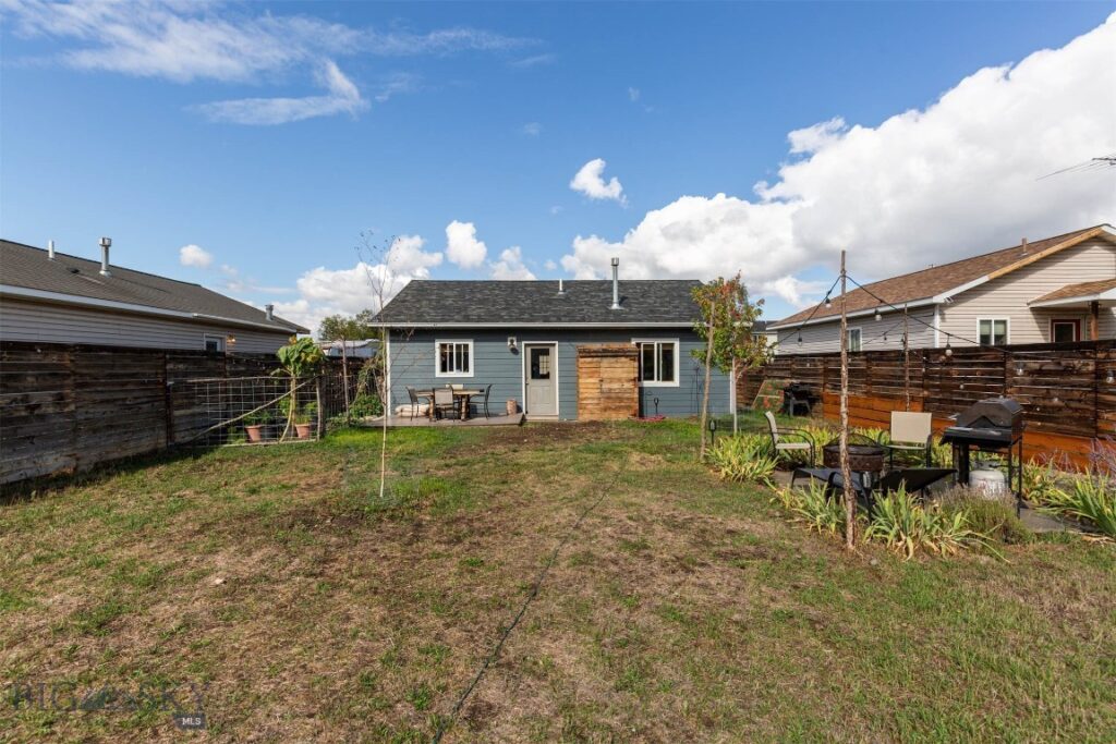 102 9th Street, Belgrade MT 59714