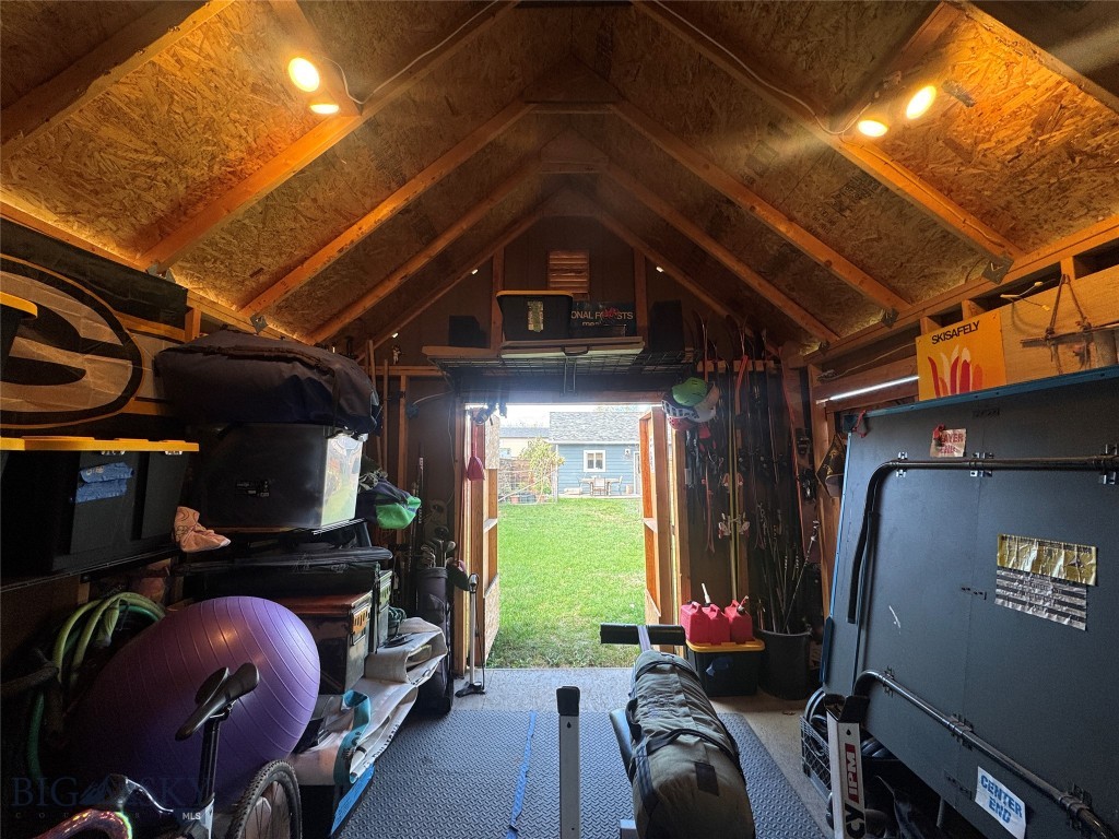 102 9th Street, Belgrade MT 59714