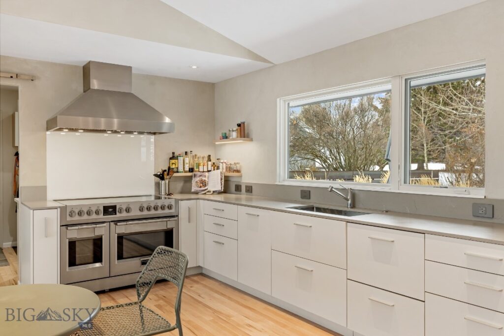 1914 Spring Creek, Bozeman MT 59715