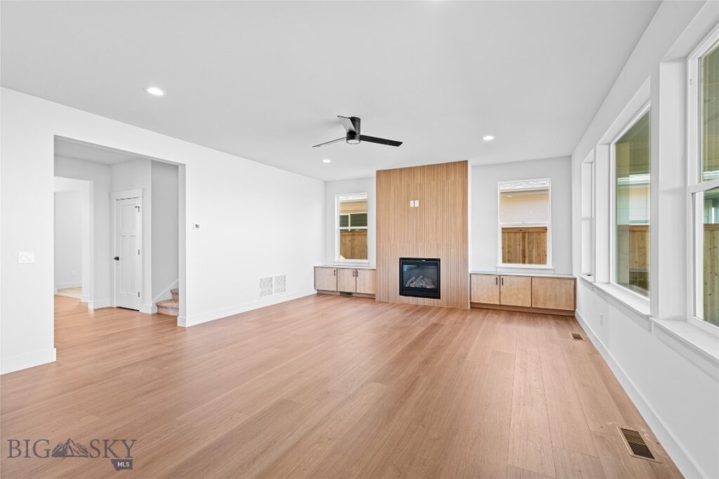 1505 Gunslinger Lane, Belgrade MT 59714