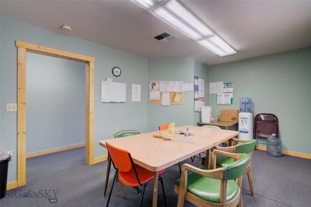 6597 Falcon Lane, Bozeman MT 59718