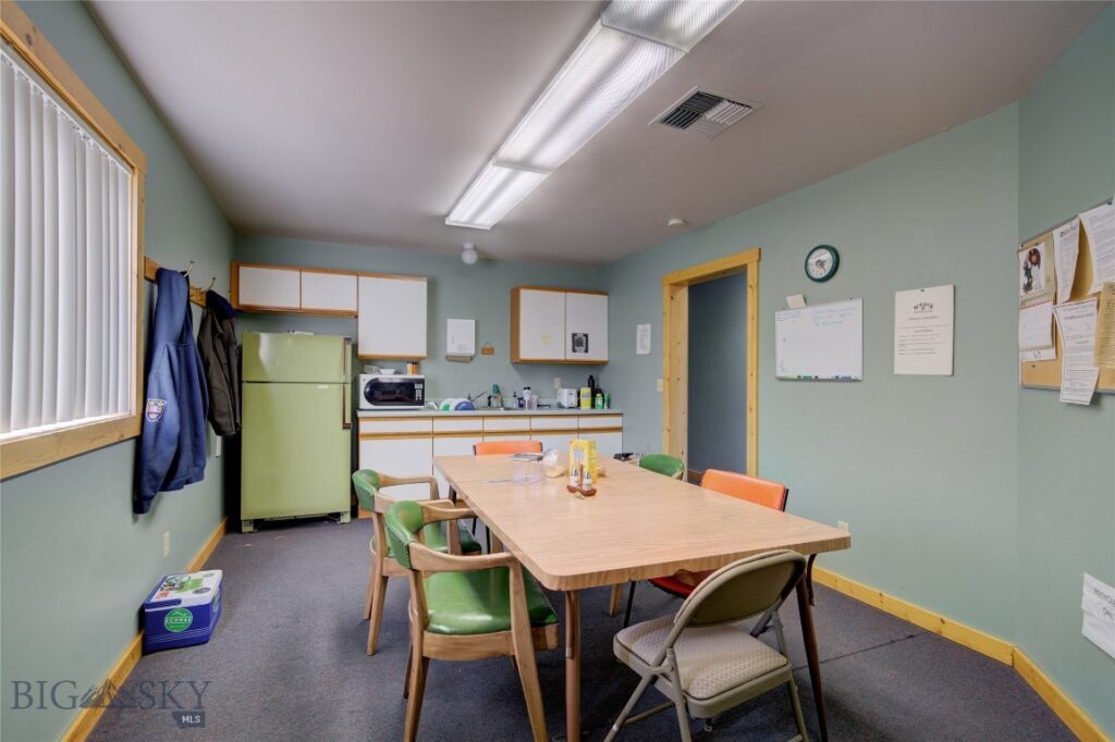 6597 Falcon Lane, Bozeman MT 59718