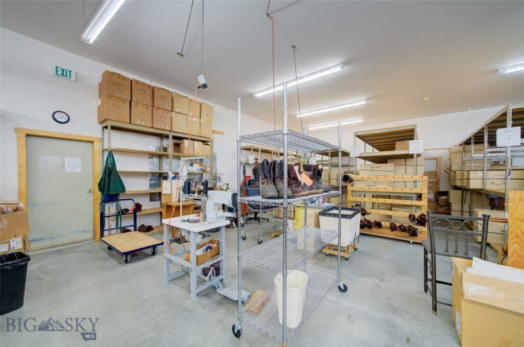 6597 Falcon Lane, Bozeman MT 59718