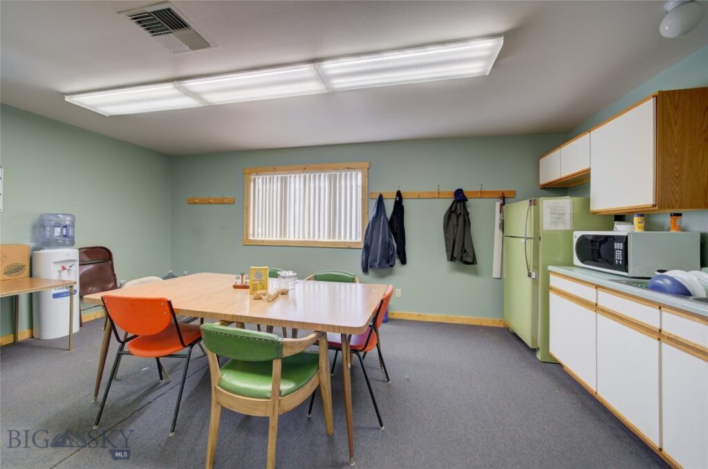 6597 Falcon Lane, Bozeman MT 59718