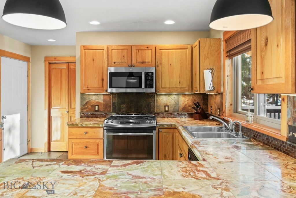 3213 Augusta Drive, Bozeman MT 59715