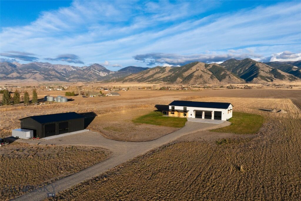 6111 Springhill Road, Belgrade MT 59714