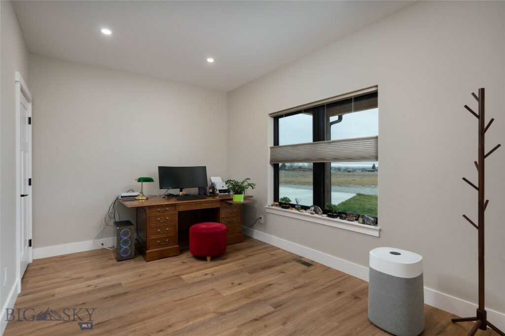 6111 Springhill Road, Belgrade MT 59714