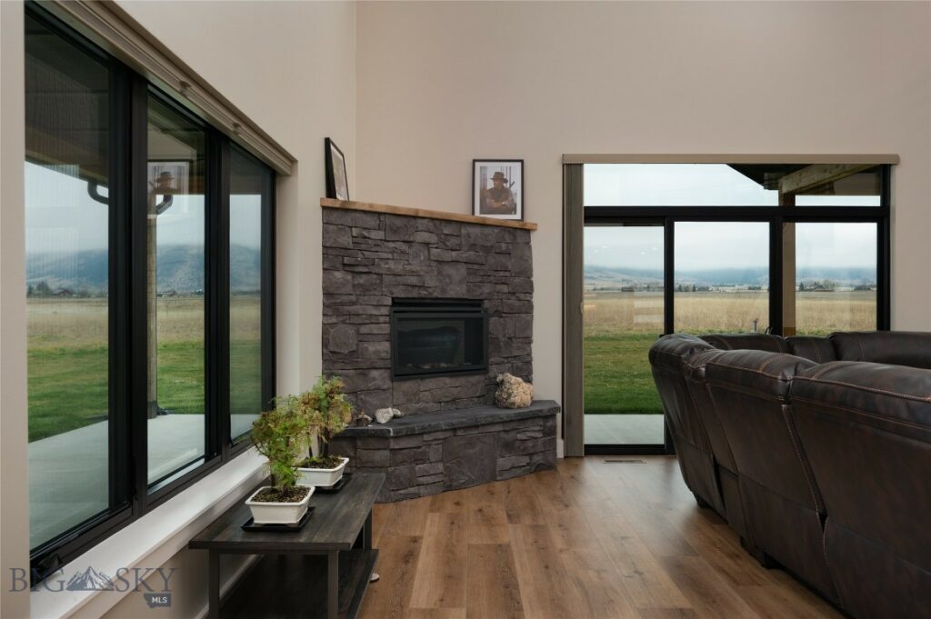 6111 Springhill Road, Belgrade MT 59714