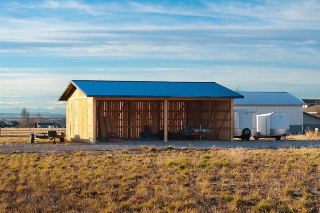 6111 Springhill Road, Belgrade MT 59714