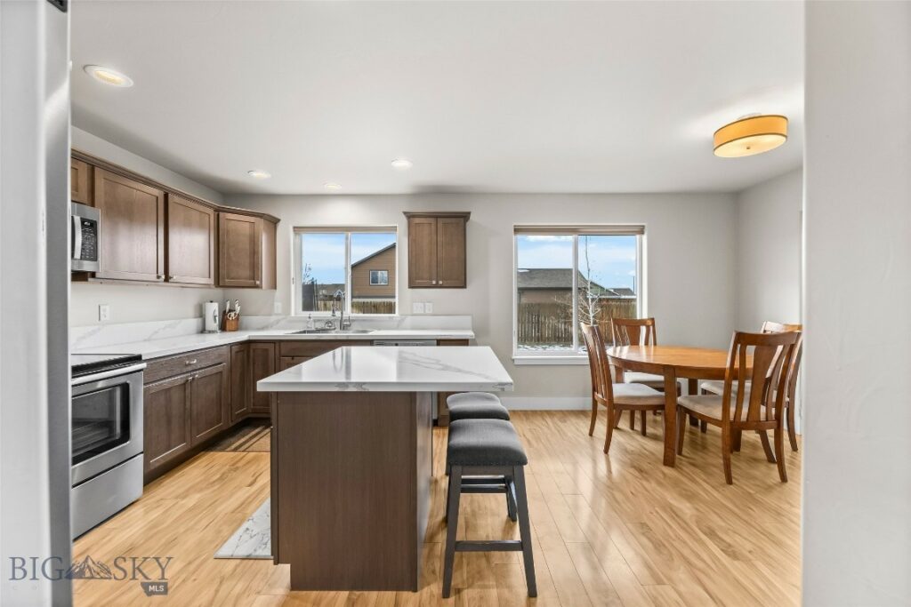 1613 Drummond Boulevard, Belgrade MT 59714